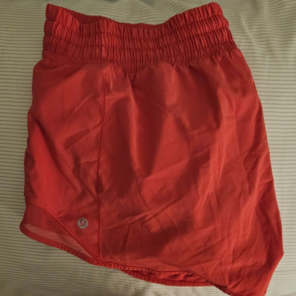 Lululemon Barbie Pink Hotty Hot 2.5" Shorts